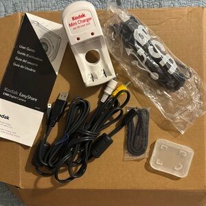 Kodak Mini Charger and Accessories